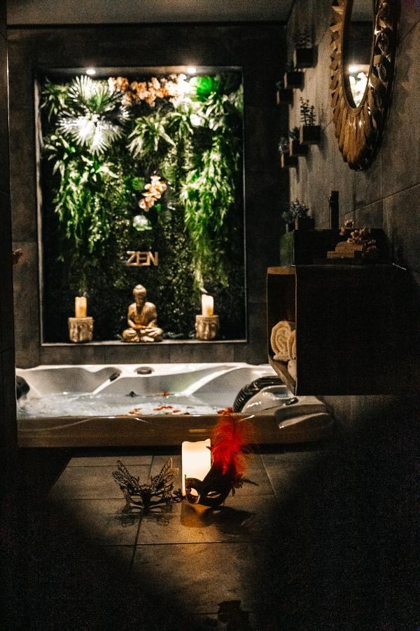 Loveroom Intimiste Et Haut De Gamme A 30 Min De Toulouse Puydaniel Ngoại thất bức ảnh
